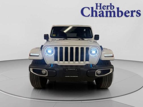 Bright White Clearcoat 2022 Jeep Wrangler Unlimited 4xe Sahara