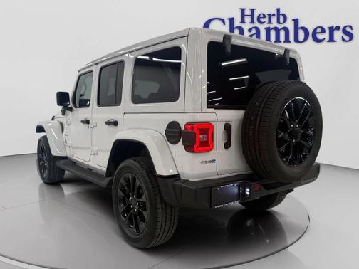 Bright White Clearcoat 2022 Jeep Wrangler Unlimited 4xe Sahara