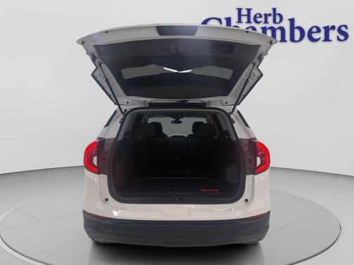 Summit White 2023 GMC Terrain SLE