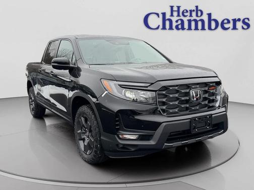 Crystal Black Pearl 2026 Honda Ridgeline TrailSport