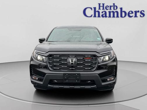 Crystal Black Pearl 2026 Honda Ridgeline TrailSport