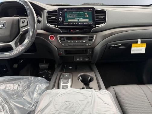 Crystal Black Pearl 2026 Honda Ridgeline TrailSport