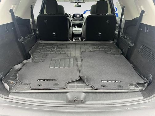 2023 Nissan Pathfinder SV 4WD