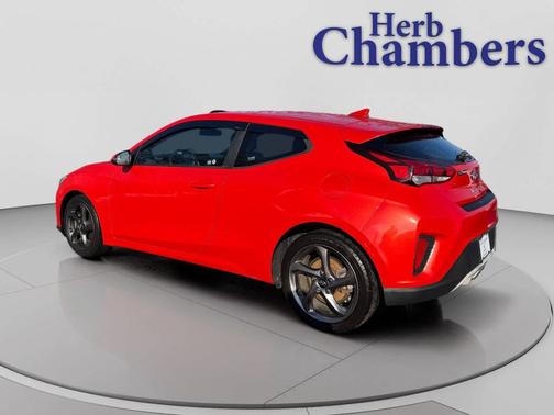 2020 Hyundai Veloster 2