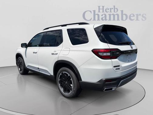 Platinum White Pearl 2026 Honda Pilot Touring 8-Passenger