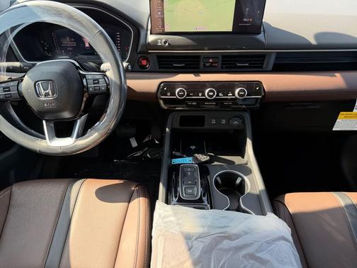 2026 Honda Pilot Touring 8-Passenger