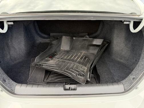 2020 Honda Insight Touring