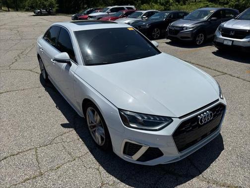 2022 Audi A4 45 S line Premium Plus