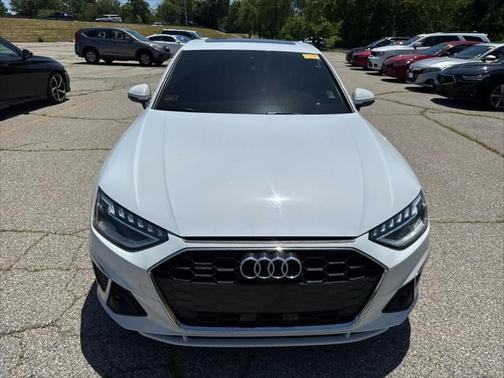 2022 Audi A4 45 S line Premium Plus
