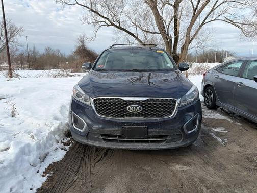 2016 Kia Sorento LX