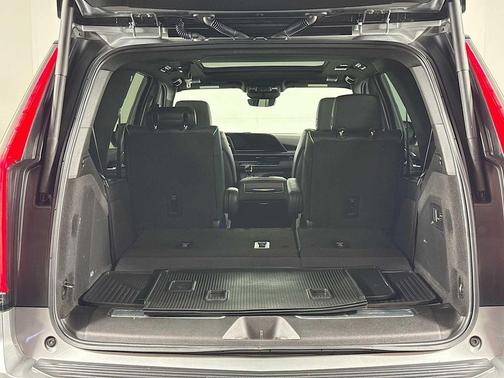 Argent Silver Metallic 2023 Cadillac Escalade Sport