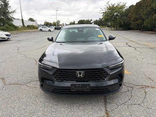 Crystal Black Pearl 2024 Honda Accord EX
