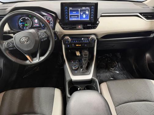 2019 Toyota RAV4 Hybrid XLE