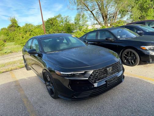 Crystal Black Pearl 2025 Honda Accord Hybrid Sport-L