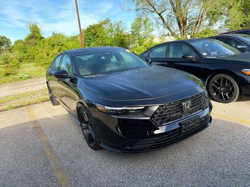 Crystal Black Pearl 2025 Honda Accord Hybrid Sport-L