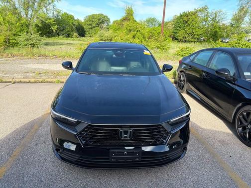 Crystal Black Pearl 2025 Honda Accord Hybrid Sport-L