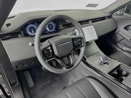 2024 Land Rover Range Rover Evoque Dynamic SE