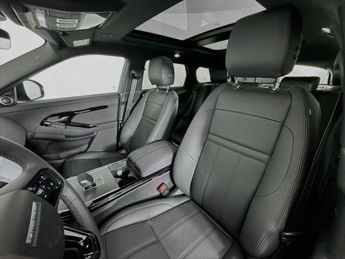 2024 Land Rover Range Rover Evoque Dynamic SE