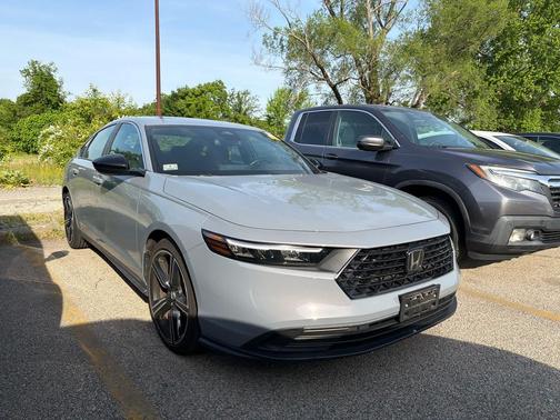 Urban Gray Pearl 2023 Honda Accord Hybrid Sport