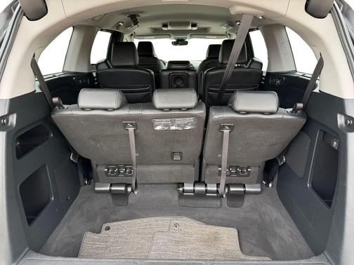 Modern Steel Metallic 2023 Honda Odyssey Touring