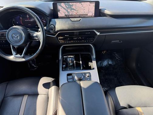 2024 Mazda CX-90 PHEV Premium Plus