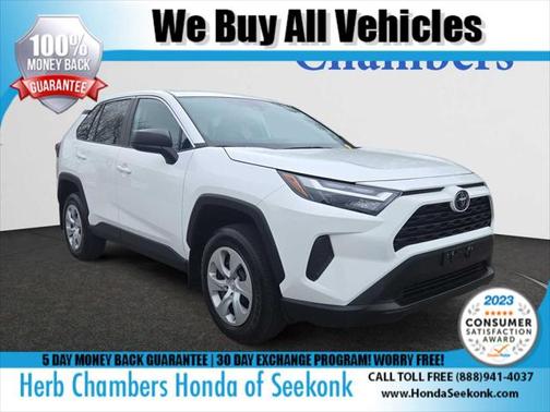 2024 Toyota RAV4 LE