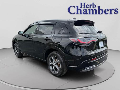 Crystal Black Pearl 2024 Honda HR-V EX-L
