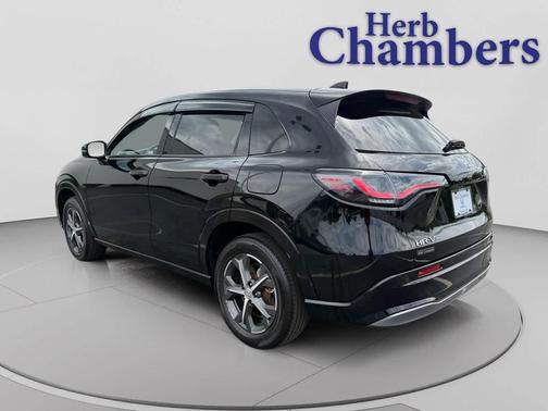 Crystal Black Pearl 2024 Honda HR-V EX-L