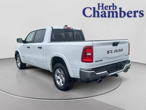 Bright White Clearcoat 2025 RAM 1500 Big Horn/Lone Star