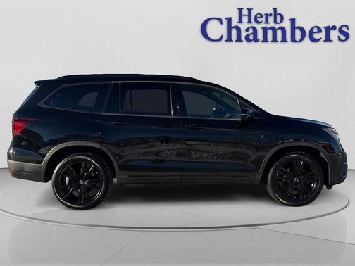 2021 Honda Pilot AWD Black Edition