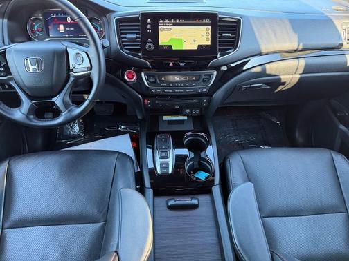 2021 Honda Pilot AWD Black Edition