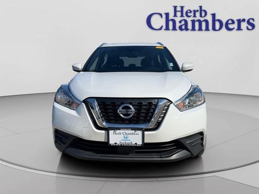 2020 Nissan Kicks SV