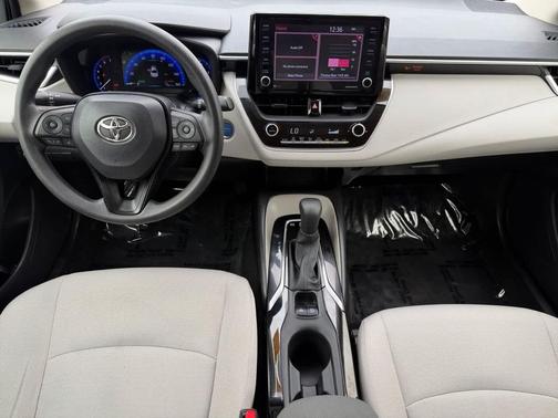Celestite 2022 Toyota Corolla Hybrid SE