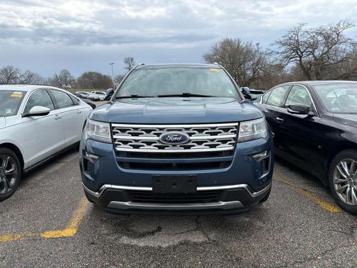 Blue 2018 Ford Explorer Limited