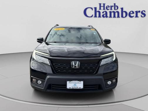 Crystal Black Pearl 2019 Honda Passport Touring