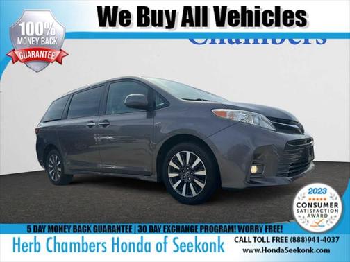 2020 Toyota Sienna XLE