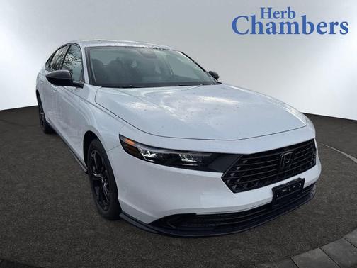 Platinum White Pearl 2026 Honda Accord SE