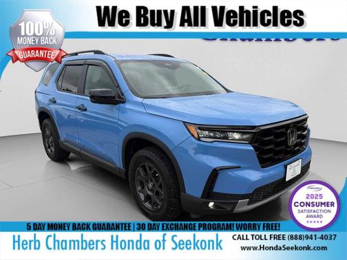 Diffused Sky Pearl 2025 Honda Pilot TrailSport