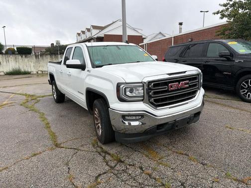 Summit White 2019 GMC Sierra 1500 SLE
