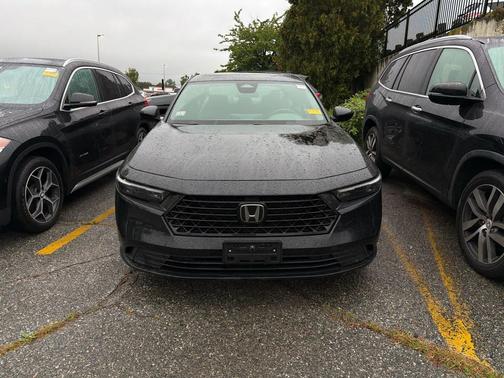 Crystal Black Pearl 2024 Honda Accord Hybrid Sport