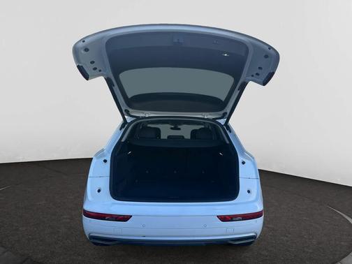 2020 Audi Q5 45 Titanium Premium