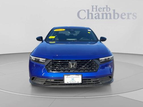 Still Night Pearl 2024 Honda Accord Hybrid Sport