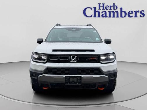 Platinum White Pearl 2026 Honda Passport AWD TrailSport