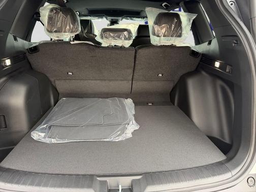 Platinum White Pearl 2026 Honda CR-V Hybrid Sport-L AWD