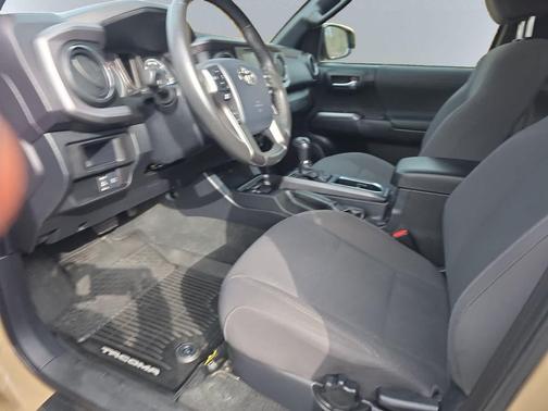 Quicksand 2019 Toyota Tacoma TRD Sport