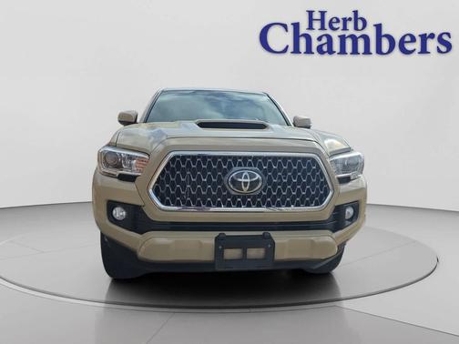 Quicksand 2019 Toyota Tacoma TRD Sport