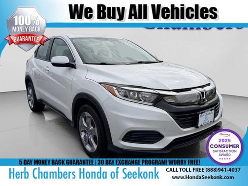 Platinum White Pearl 2019 Honda HR-V LX