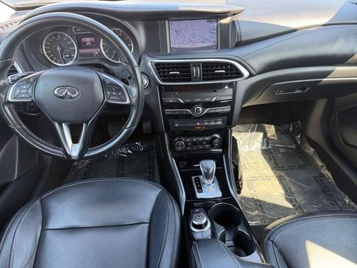 Black Obsidian 2018 INFINITI QX30 Premium