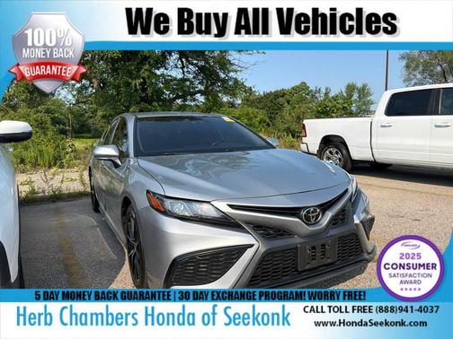 Celestial Silver Metallic 2024 Toyota Camry SE