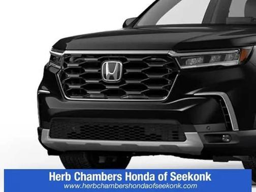 2025 Honda Pilot Touring 8-Passenger